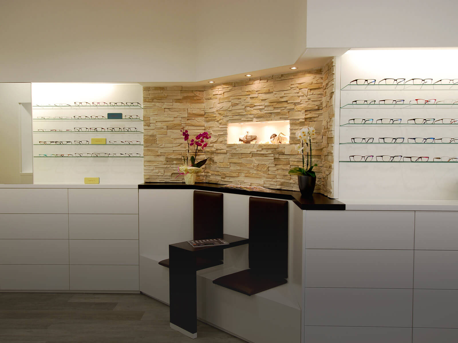 Referenzprojekt Ladenbau Sitzflaeche